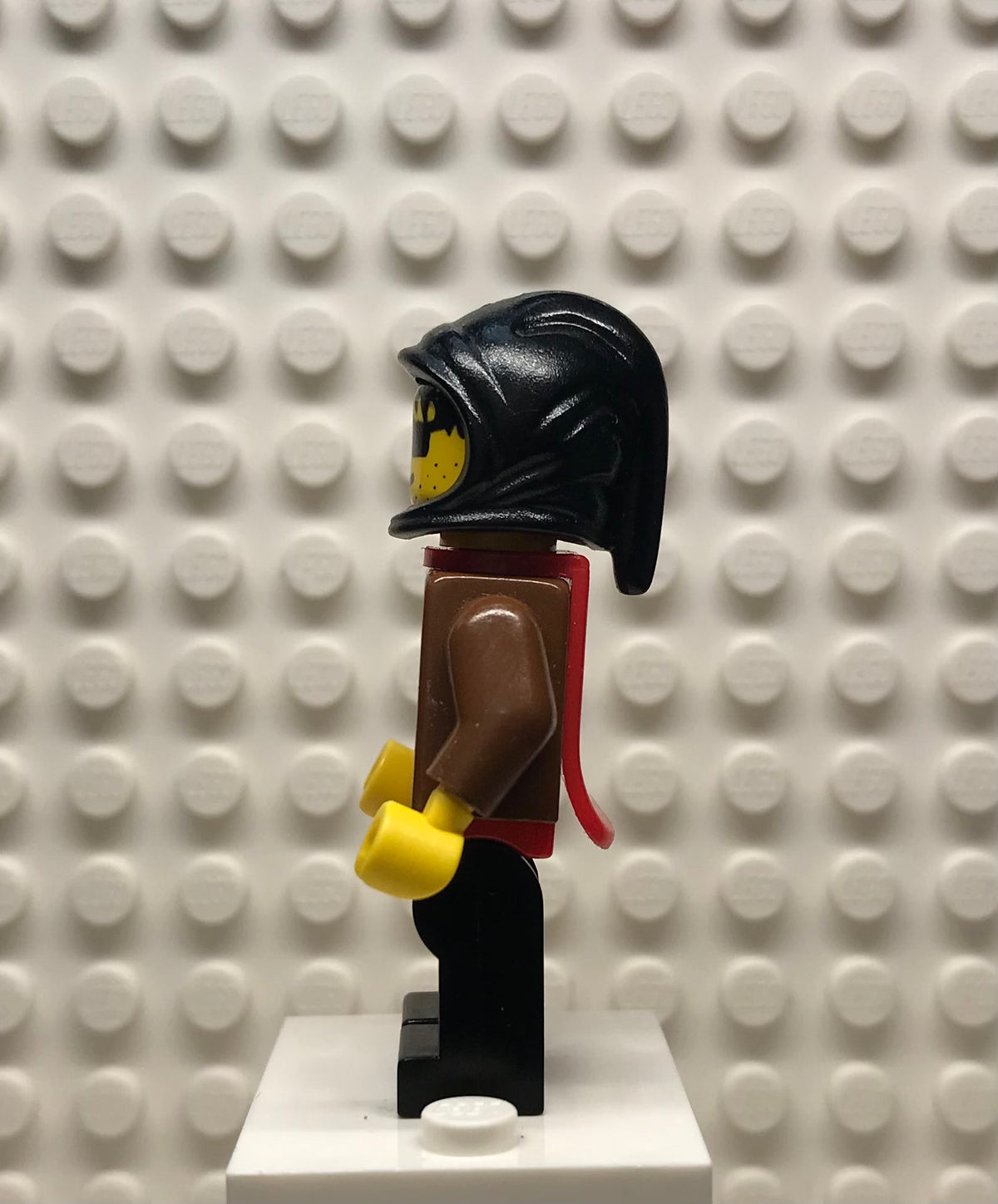Wolfpack, Eye Patch, Brown Arms and Black Legs, Black Hood and Red Cape, cas234