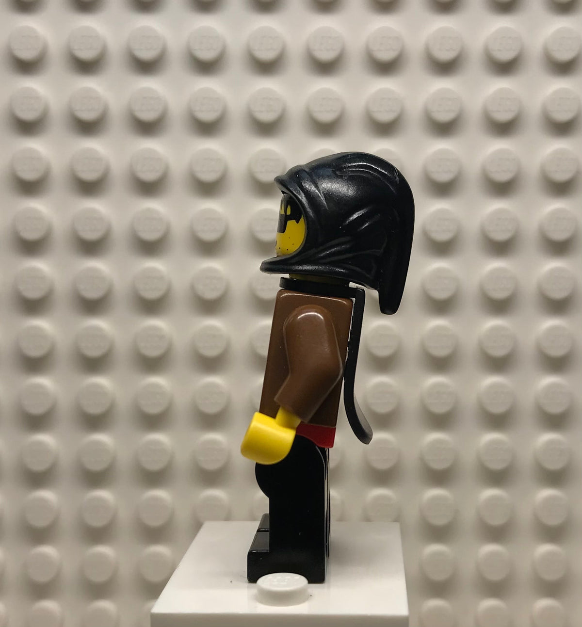 Wolfpack, Eye Patch, Brown Arms and Black Legs, Black Hood and Cape, cas251