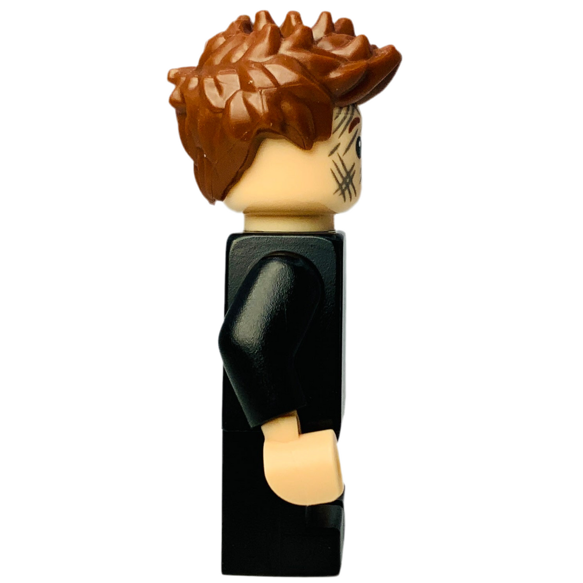 Seamus Finnigan - Gryffindor Robe Clasped, Black Short Legs, hp491