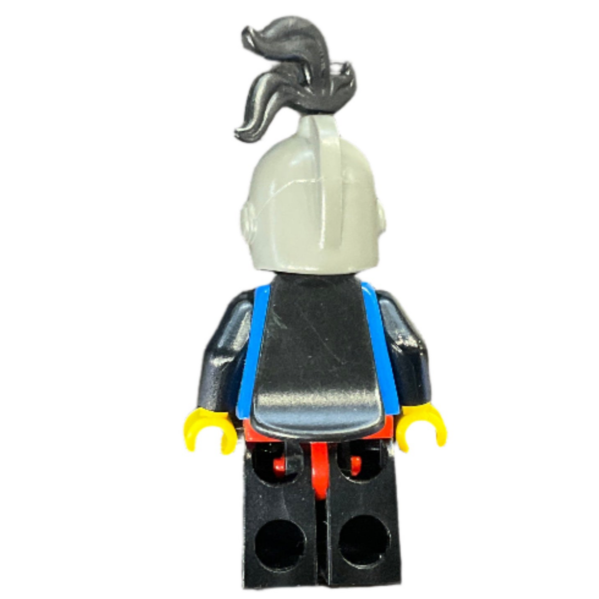 Breastplate - Blue with Black Arms, Black Legs with Red Hips, Dark Gray Grille Helmet, Black Plume, Black Plastic Cape, cas183