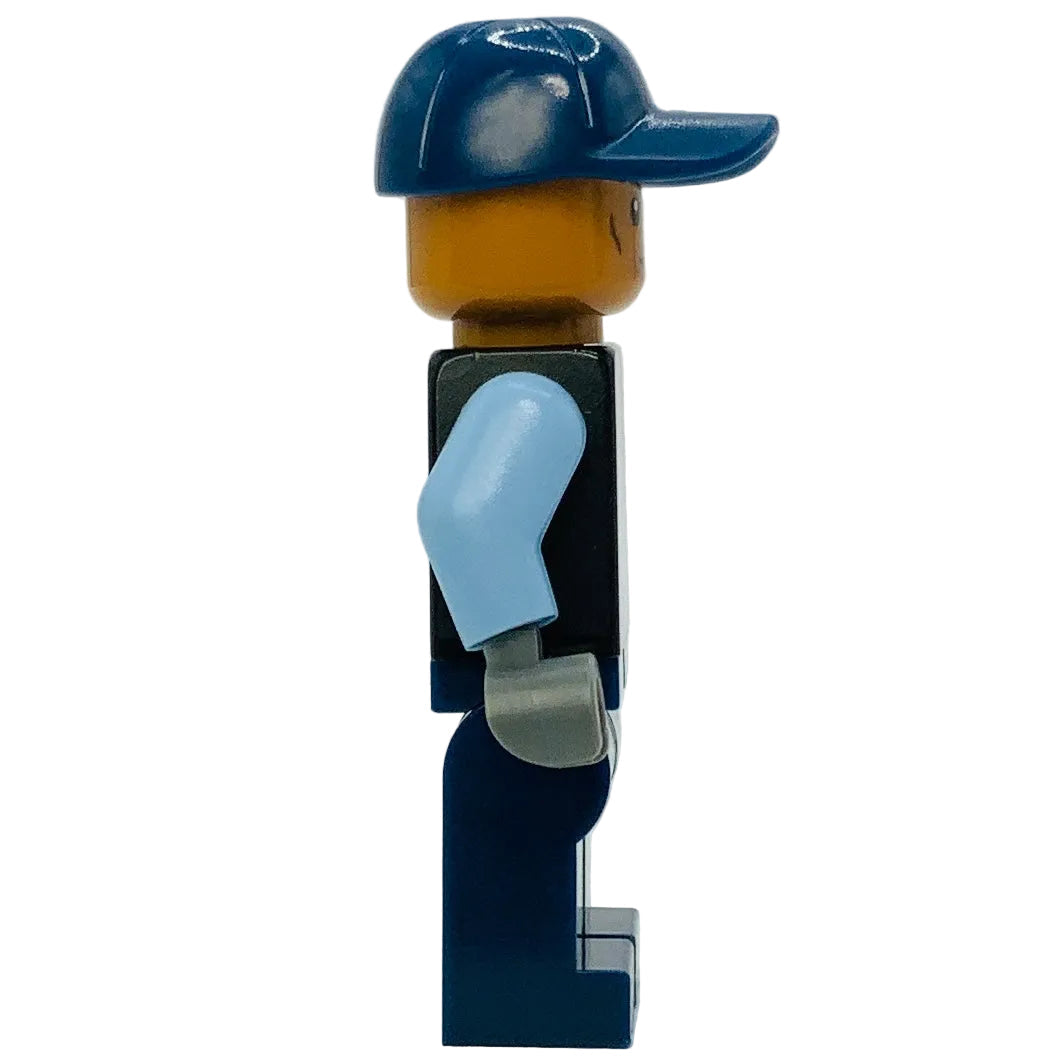 Security Guard Arkham Asylum - Male, Dark Blue Cap, Black Vest, sh1076 - LEGO® DC Minifigure