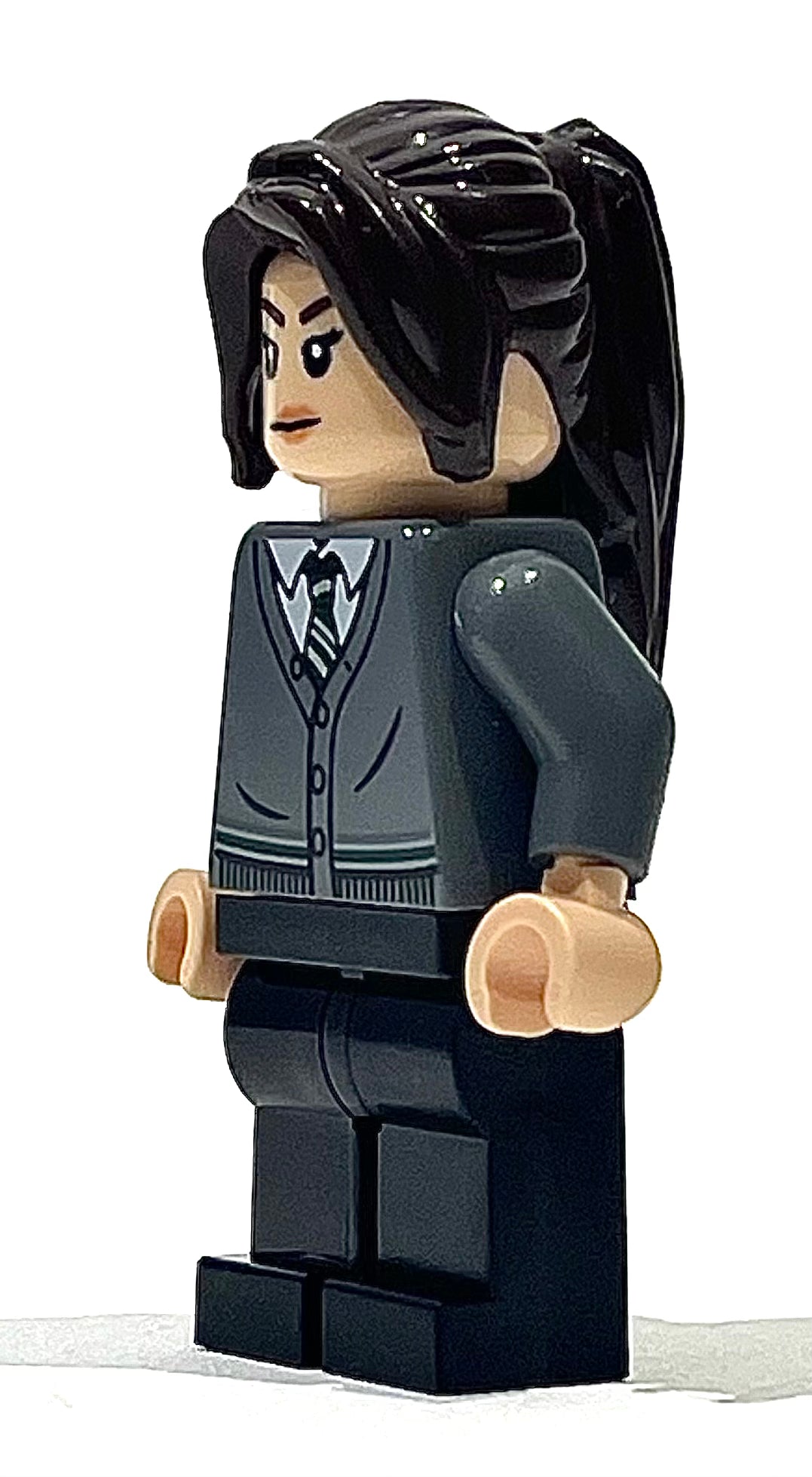 Pansy Parkinson - Dark Bluish Gray Slytherin Cardigan Sweater without Crest, Black Legs, hp400