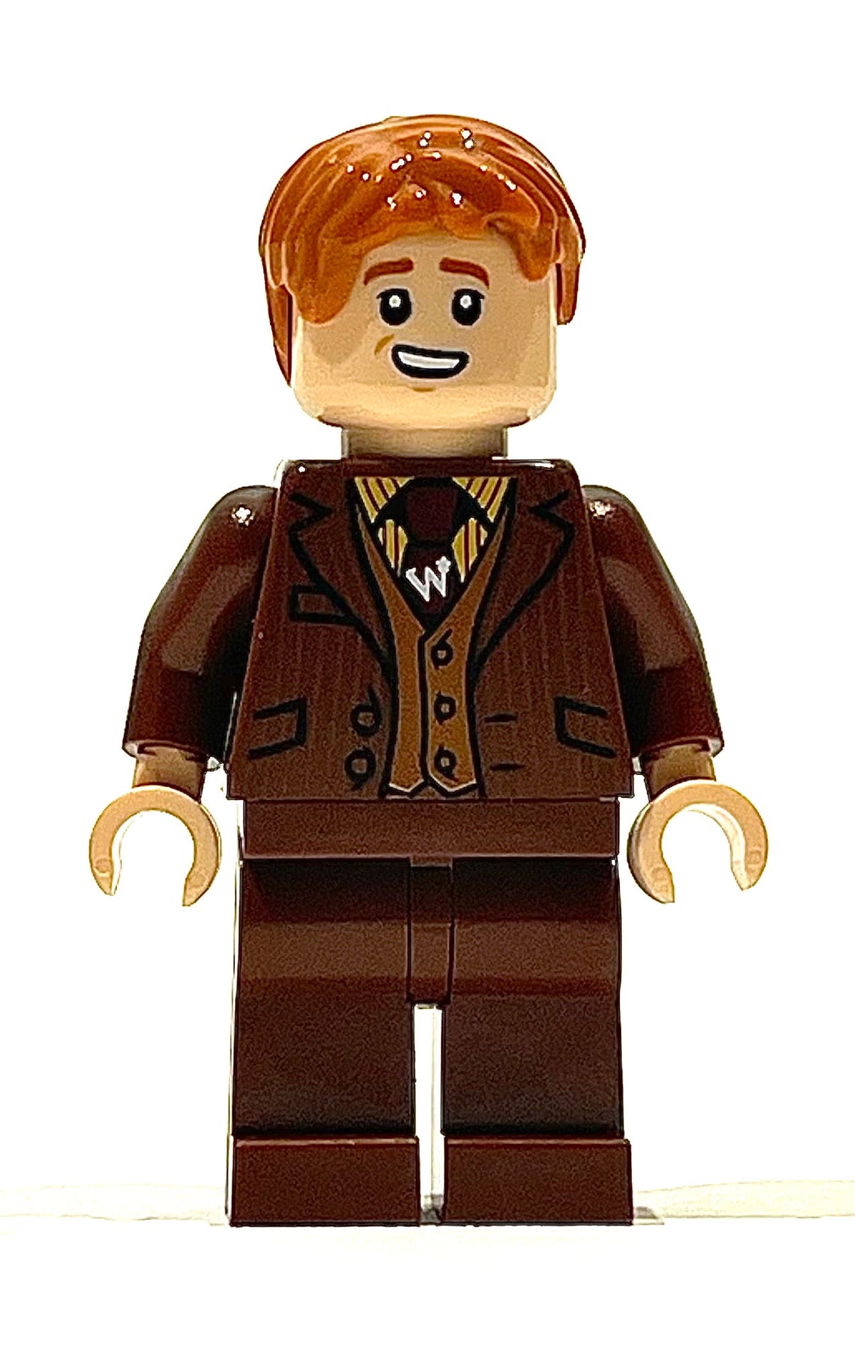 George Weasley - Reddish Brown Suit, Dark Red Tie, Smiling / Laughing, hp435