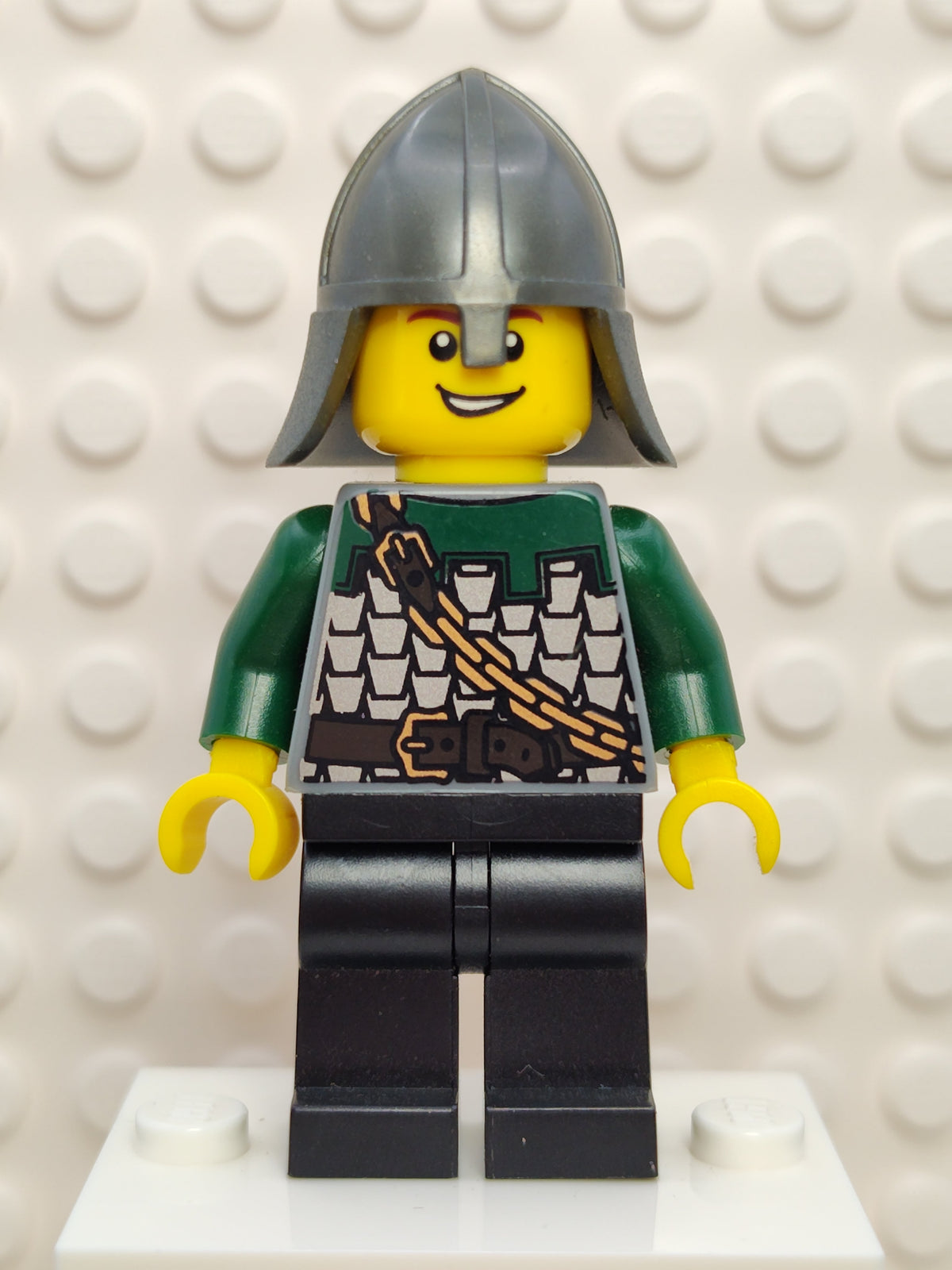 Dragon Knight Scale Mail with Chain and Belt, cas463