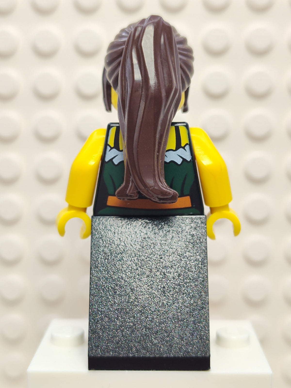 Kingdoms - Barmaid, cas471