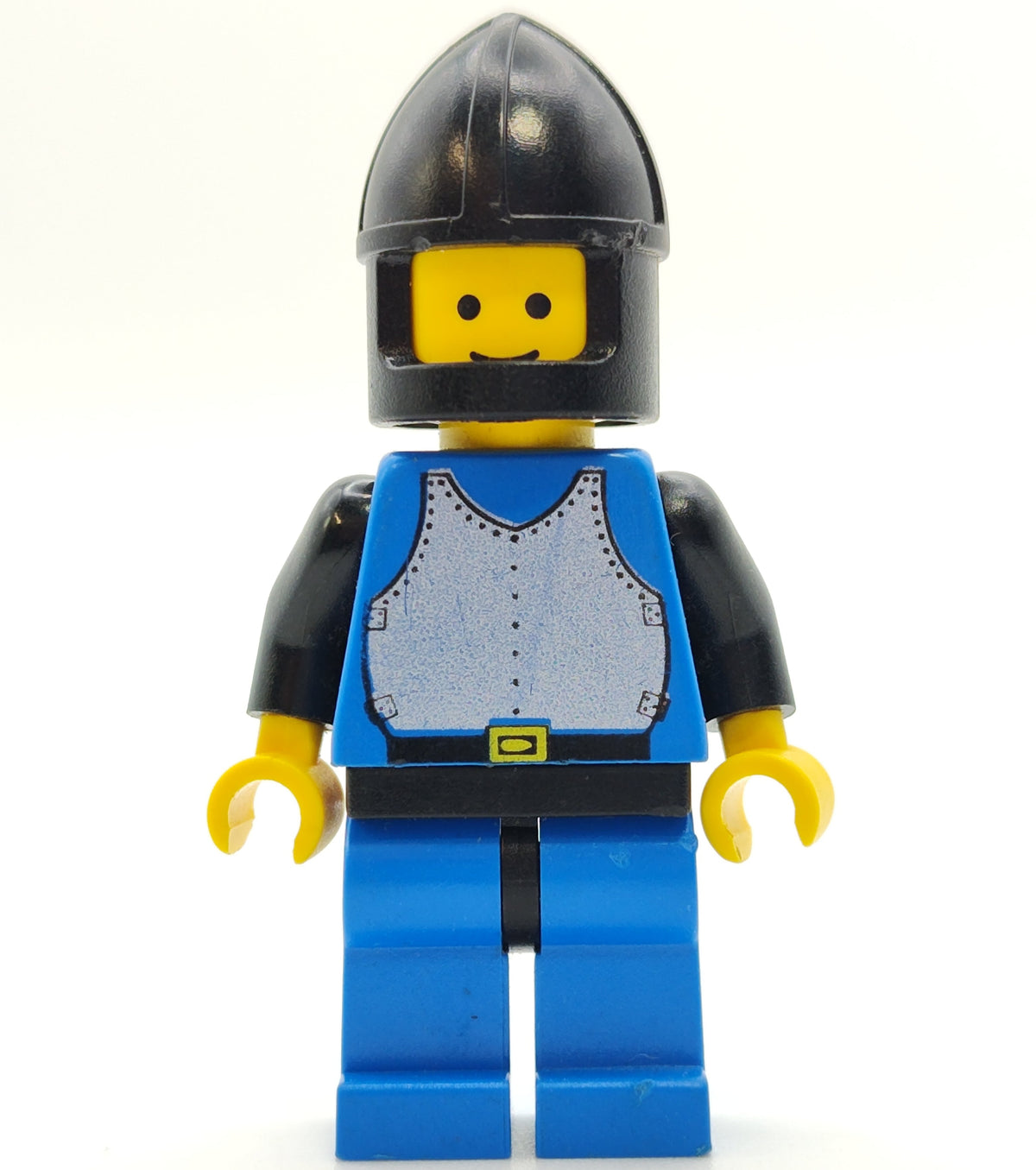 Breastplate - Blue with Black Arms, cas187 - LEGO® Castle Minifigure