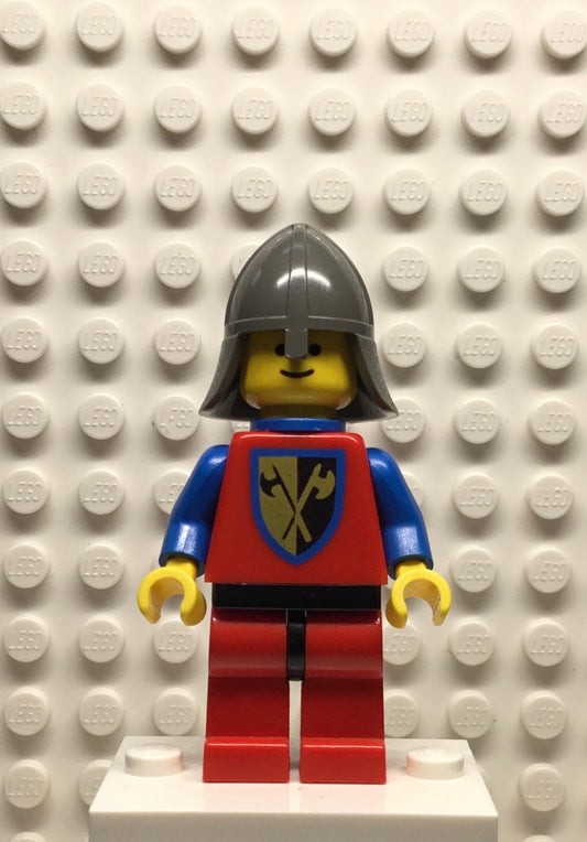 Crusader-Axe, Red Legs with Black Hips, Dark Gray Neck-Protector, Blue Plastic Cape, cas111a