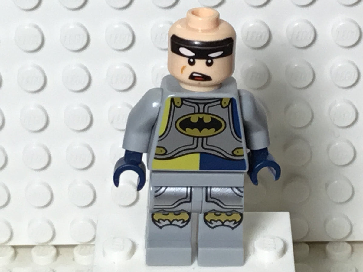 Excalibur Batman, dim043