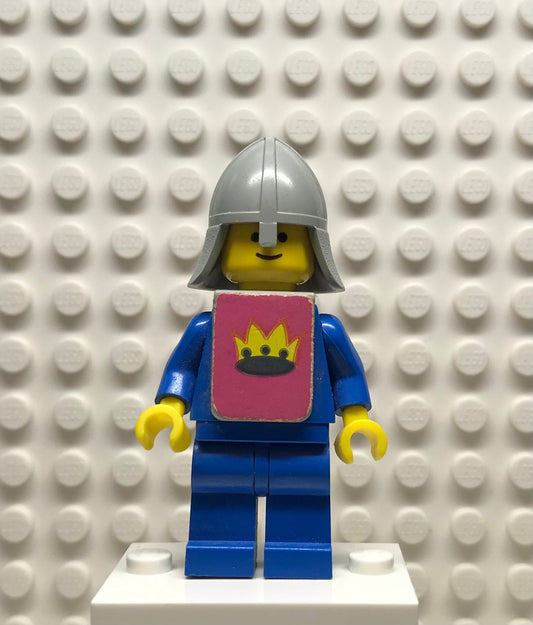 Classic Yellow Castle Knight Blue - with Vest Stickers, cas082s