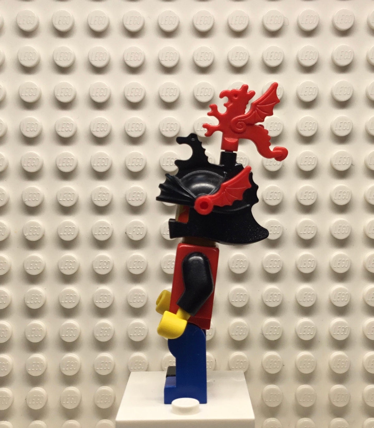 Dragon Knights, Dragon Master, Red Plumes, cas011