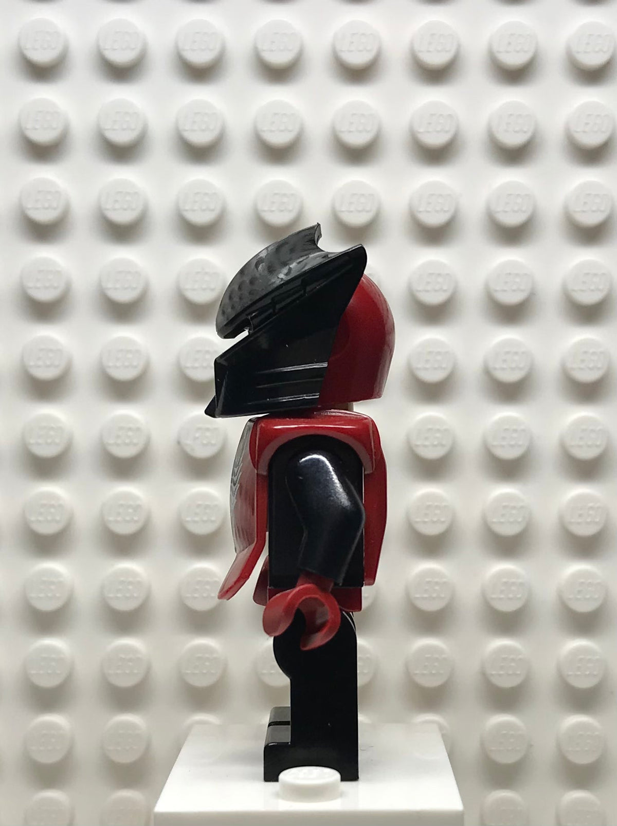 Knights Kingdom II, Shadow Knight Vladek, Dark Red Armor, cas270