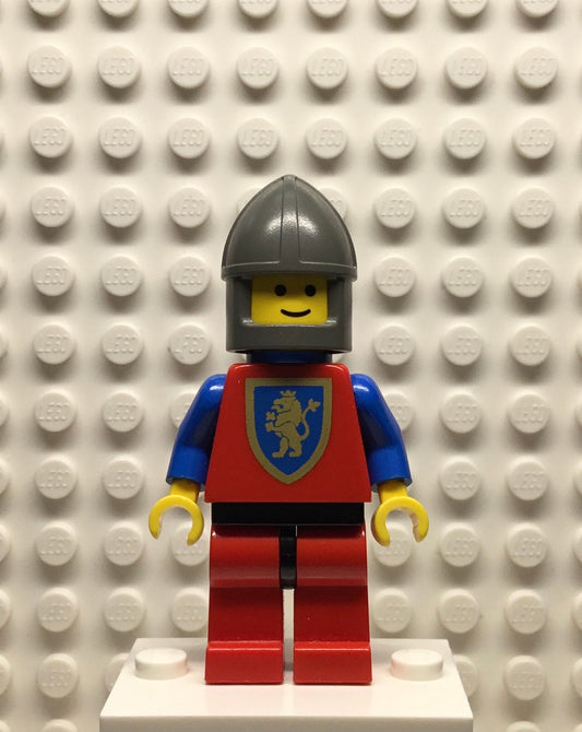 Crusader-Lion, Red Legs with Black Hips, Dark Gray Chin-Guard, Blue Plastic Cape, cas289