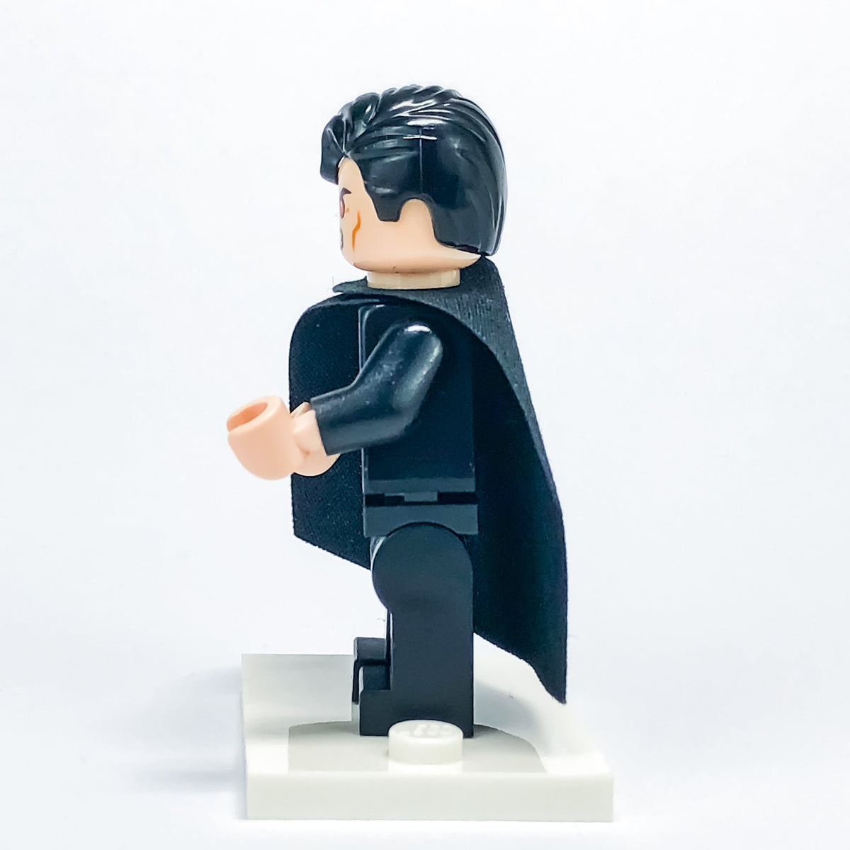 Superman in Black Costume - San Diego Comic-Con 2013, sh0137